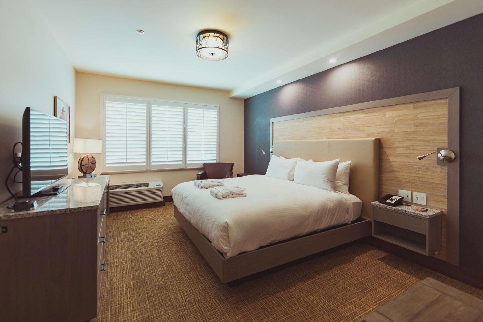 Tailwater Lodge Altmar, Tapestry Collection By Hilton Exterior photo